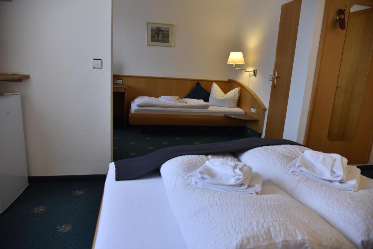 Pension Brenz Hotel Sontheim an der Brenz Bagian luar foto